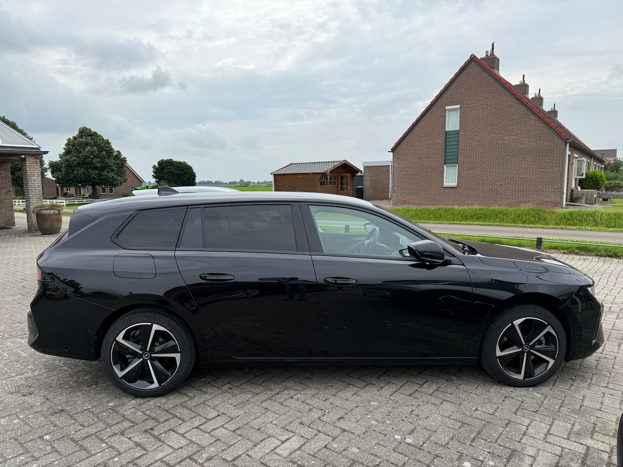 Opel Astra Sports Tourer - 1.2 Turbo GS Eerste eigenaar
