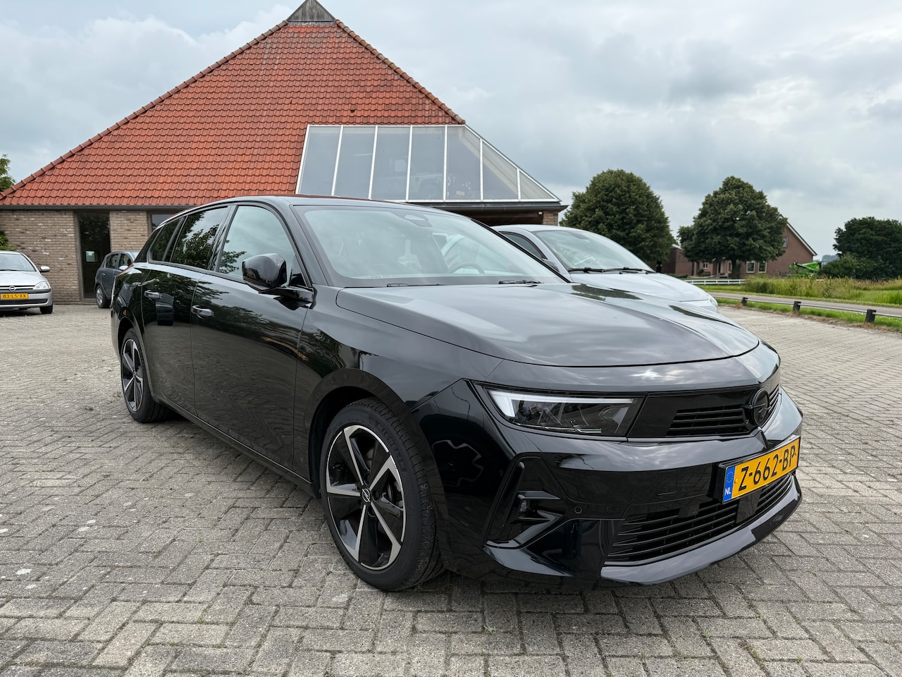 Opel Astra Sports Tourer - 1.2 Turbo GS Eerste eigenaar
