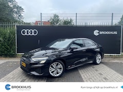 Audi A3 Limousine - 35 TFSI S edition | 150 PK/19 inch velgen/Camera achter/Adaptieve cruise control/ | Optiek