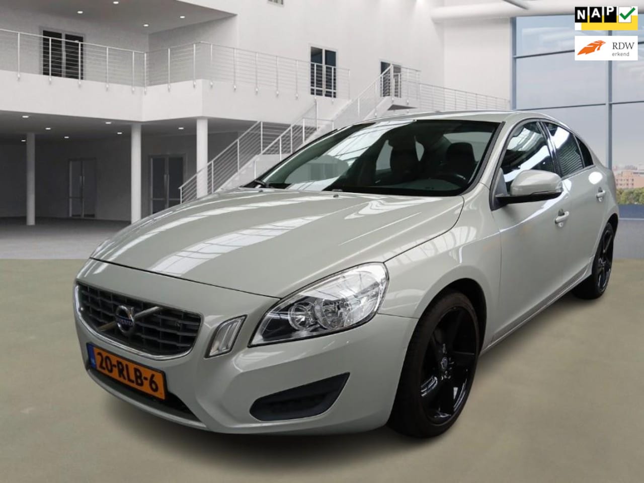 Volvo S60 - 1.6 DRIVe Business EXPORT - AutoWereld.nl