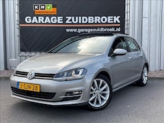 Volkswagen Golf - 1.4 TSI Highline DSG Xenon Panoramadak ACC NL-auto Park-assist