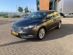 Ford Focus Wagon - 1.5 Titanium Automaat Grijs 2016 Airco NAP