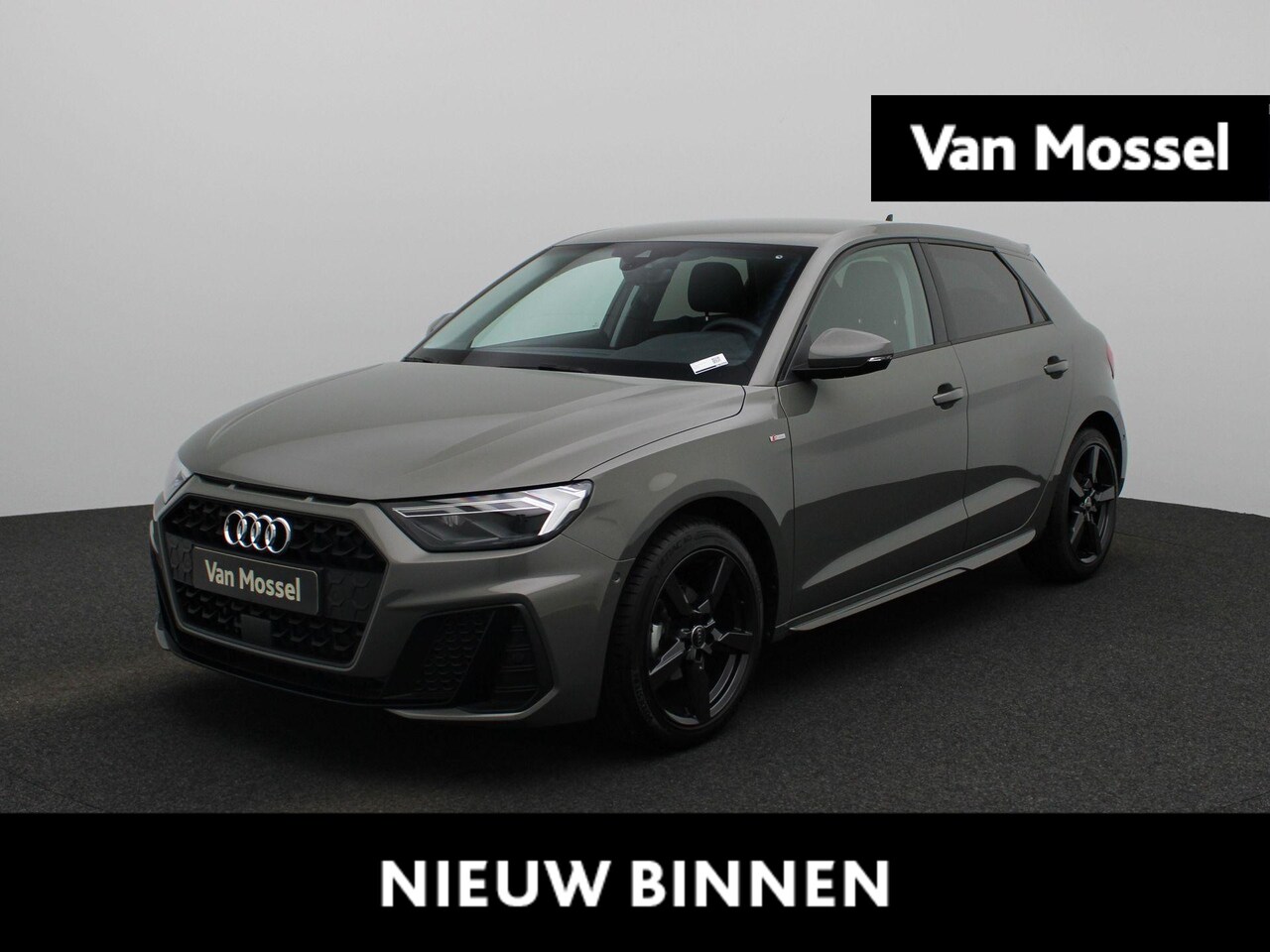Audi A1 Sportback - 25 TFSI S edition | S-line | Optiek zwart | Cruise Control | Navigatie | Airco | - AutoWereld.nl