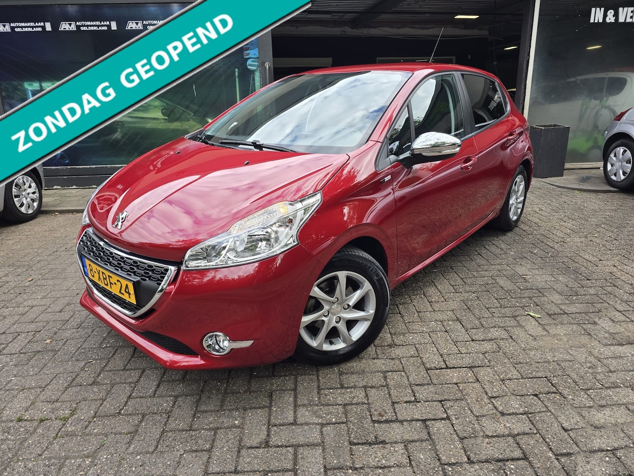 Peugeot 208 - 1.2 VTi Style | 1E EIGENAAR | 12MND GARANTIE | AIRCO | CRUISE | LMV | - AutoWereld.nl