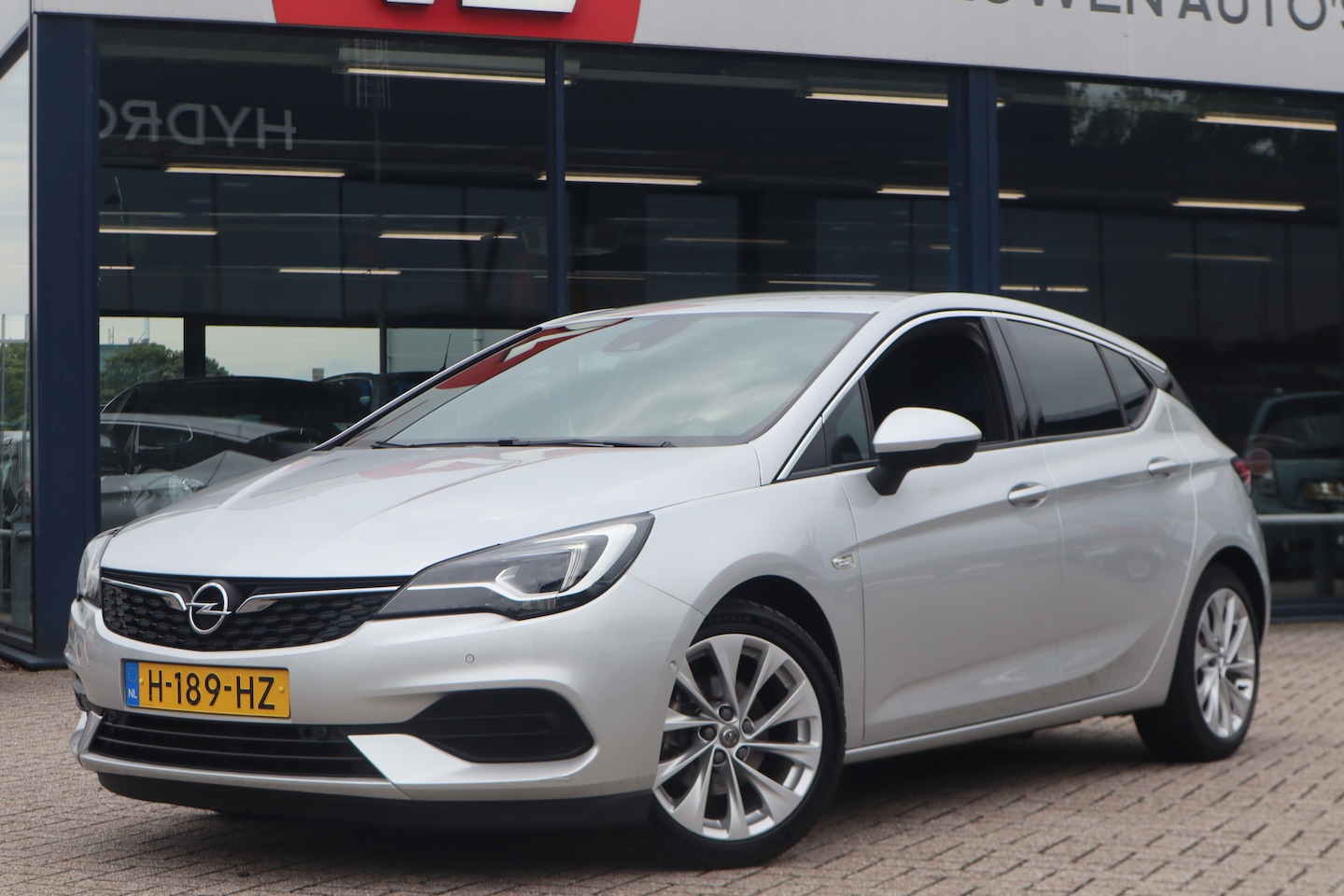 Opel Astra - 1.2 Elegance | Nieuw Binnen! | DAB | Stoelverwarming | Stuurverwarming - AutoWereld.nl