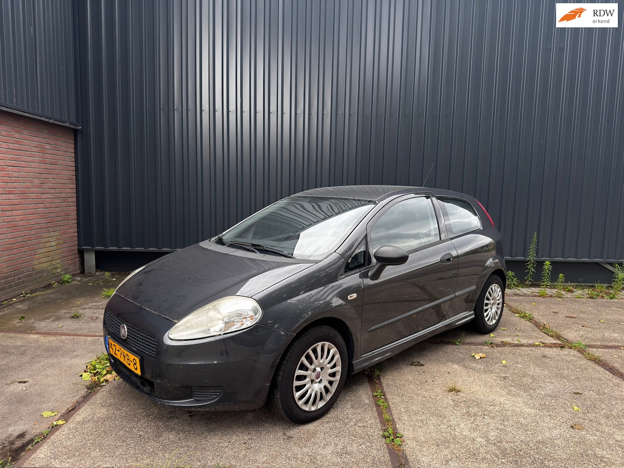 Fiat Grande Punto - 1.3 M-Jet Actual 1.3 M-Jet Actual - AutoWereld.nl