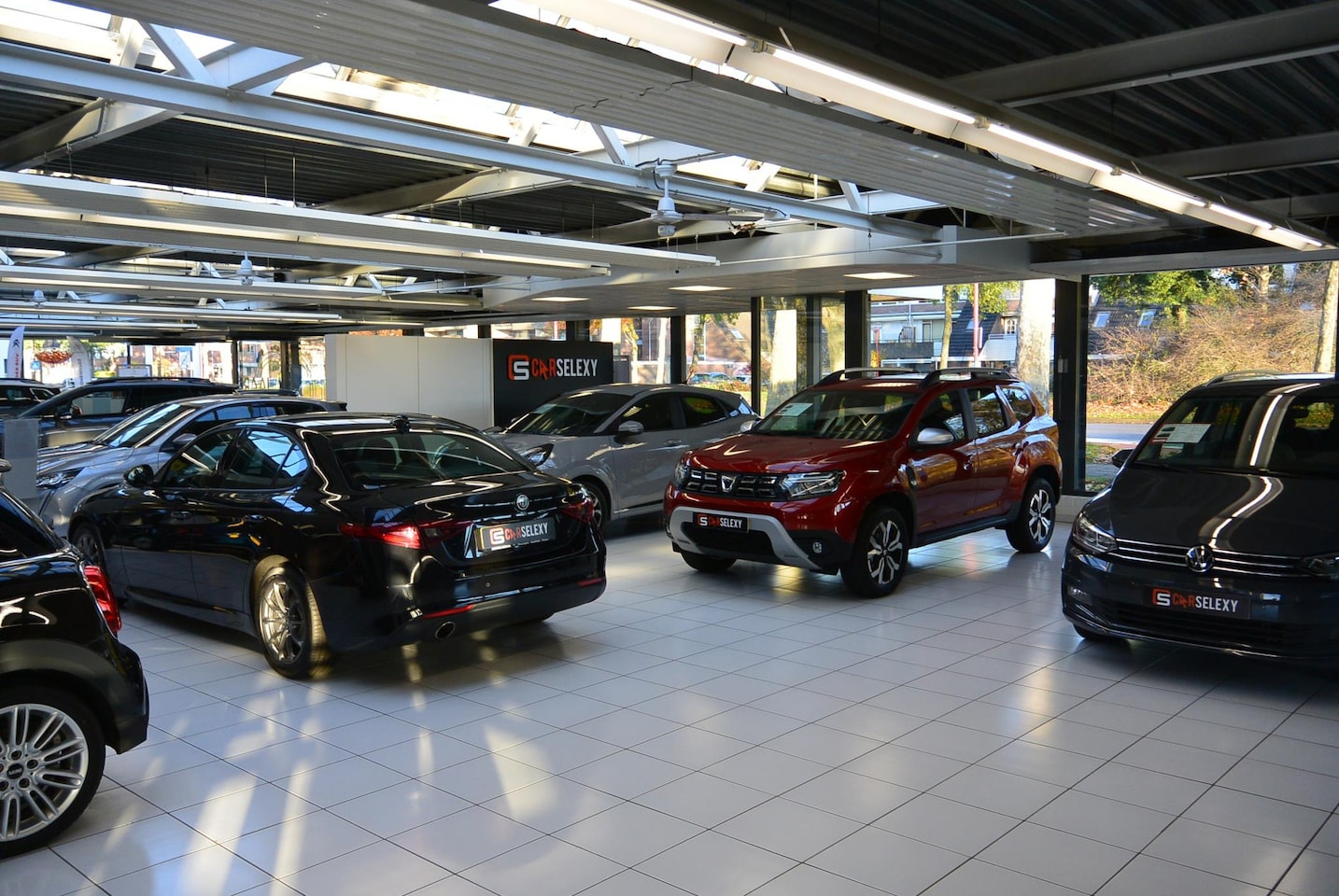 Citroën C3 - PureTech 82pk Feel │ Pack Relax DAB+ │ Panoramisch glazen dak - AutoWereld.nl