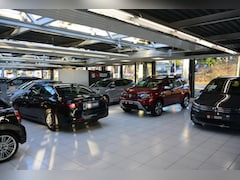 Citroën C3 - PureTech 82pk Feel │ Pack Relax DAB+ │ Panoramisch glazen dak