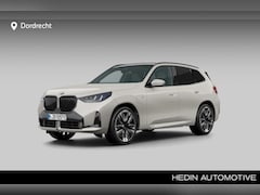 BMW X3 - 30e xDrive M-Sport | Trekhaak | Panorama | Driving Ass. Plus