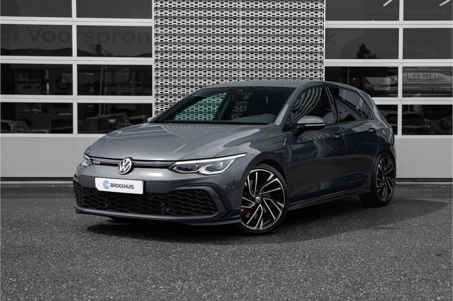 Volkswagen Golf - 1.4 eHybrid GTE | Carplay | 19 Inch | Cruise - AutoWereld.nl