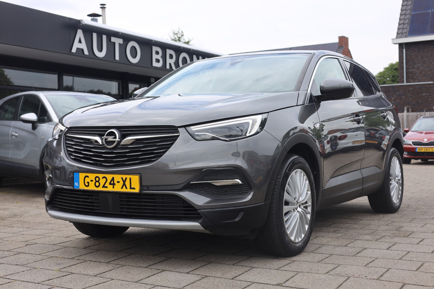 Opel Grandland X - 1.2 TURBO INNOVATION | AUT | CARPLAY | NAVI - AutoWereld.nl