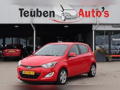 Hyundai i20 - 1.2i i-Motion Airco, Elektrische ramen, Radio cd speler