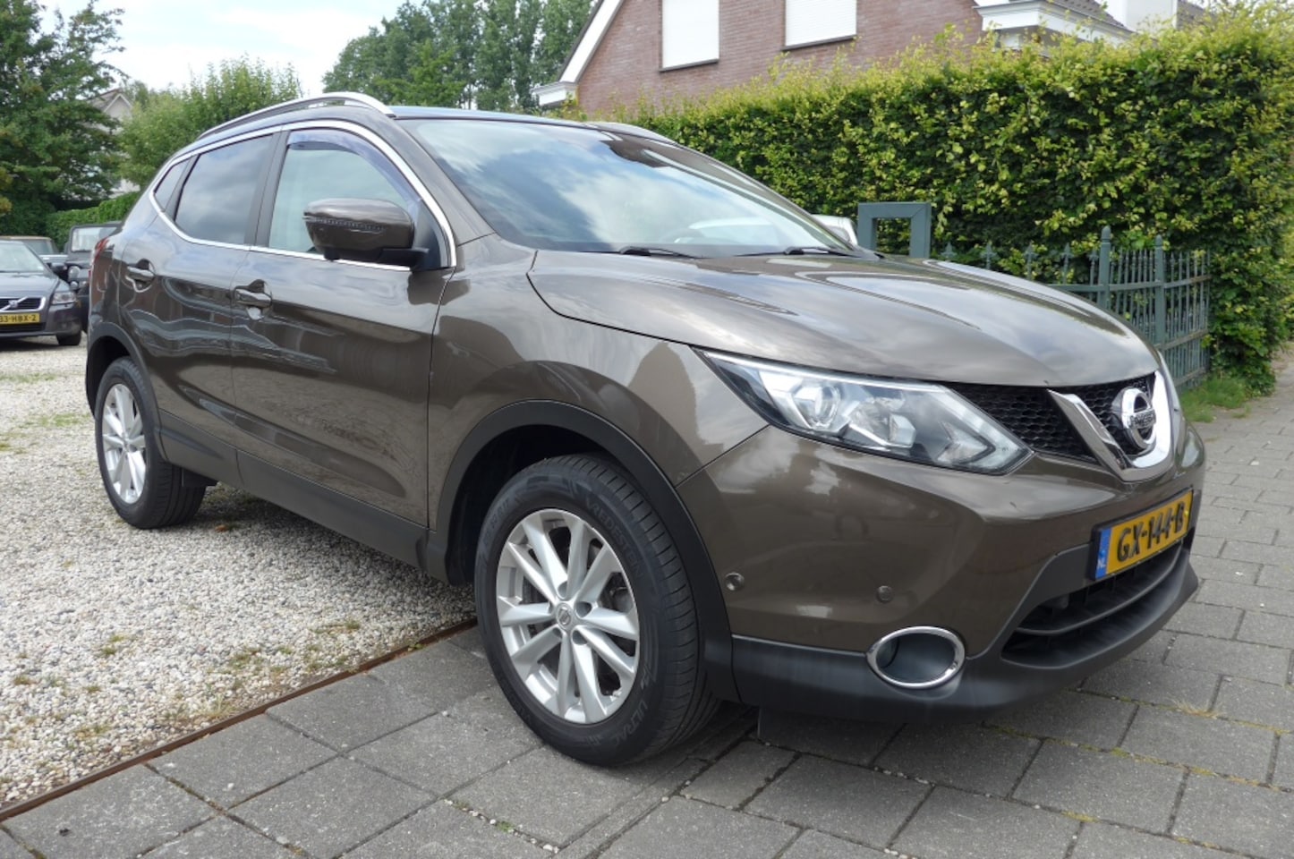Nissan Qashqai - 1.2 Tekna Leder Navi 360 cam Nwe APK - AutoWereld.nl