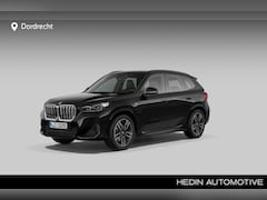 BMW X1 - xDrive25e M-Sport | Premium Pack | 19" | Voorbereiding Driving Assistant Plus