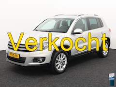 Volkswagen Tiguan - 1.4 TSI Comfort&Design Trekhaak panodak airco navi bleutooth mooie stoer auto hoge instap