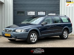 Volvo XC70 - 2.5 T Geartronic Comfort Line AUTOMAAT / AIRCO