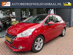 Peugeot 208 - 1.6 VTi Allure 67Dkm NAP/Navi/Pano/PDC/Clima
