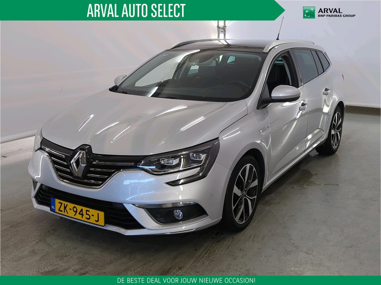Renault Mégane Estate - 1.3 TCe 140pk Automaat Bose | Panoramadak | Trekhaak | Easy Life Pack | Pack Vision | HUD - AutoWereld.nl
