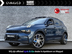 Lynk & Co 01 - 1.5 Plug-in Hybrid | Panoramadak | Adaptive cruise control | LED koplampen | Camera | 20 i
