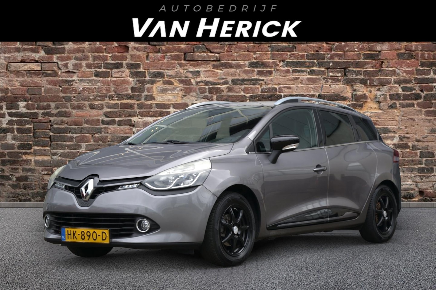 Renault Clio Estate - 0.9 TCe Night&Day | Airco | LM Velgen | Cruise - AutoWereld.nl
