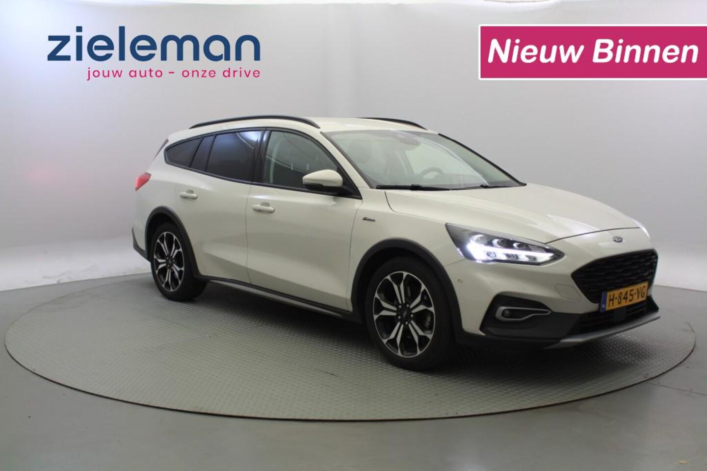 Ford Focus Wagon - 1.0 EcoBoost Active Business wagon - Carplay, Camera, Stoelverw. - AutoWereld.nl