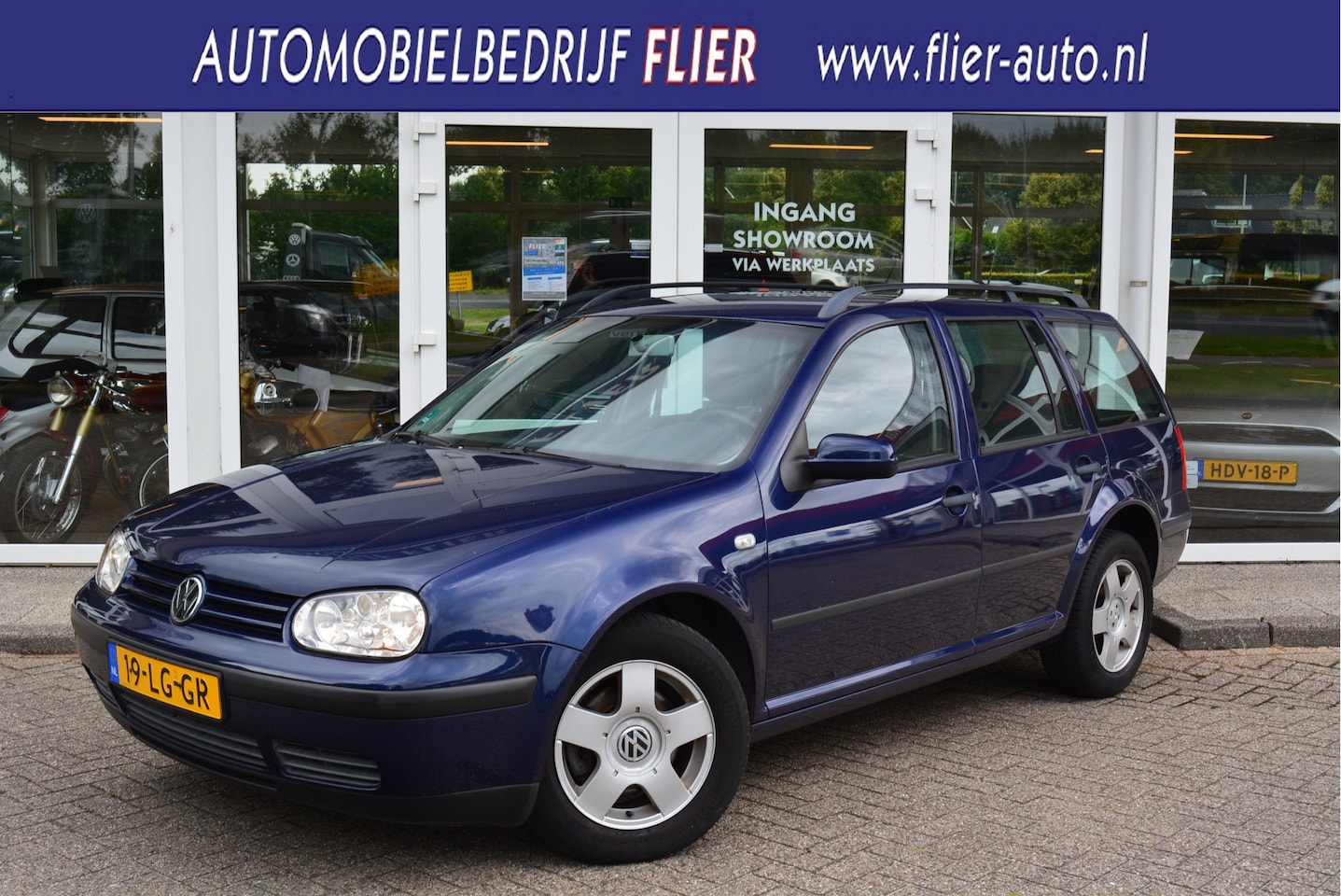 Volkswagen Golf Variant - 1.6-16V 105PK Comfortline | Cruise | Airco | Orig. NL | Trekhaak | - AutoWereld.nl