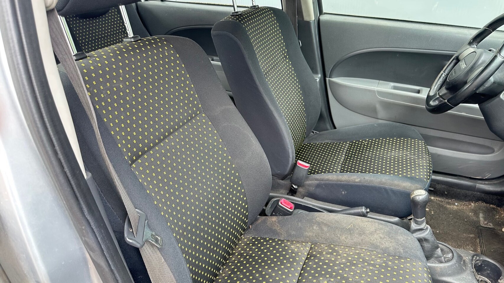 Daihatsu Sirion 2 - 1.3-16V Comfort