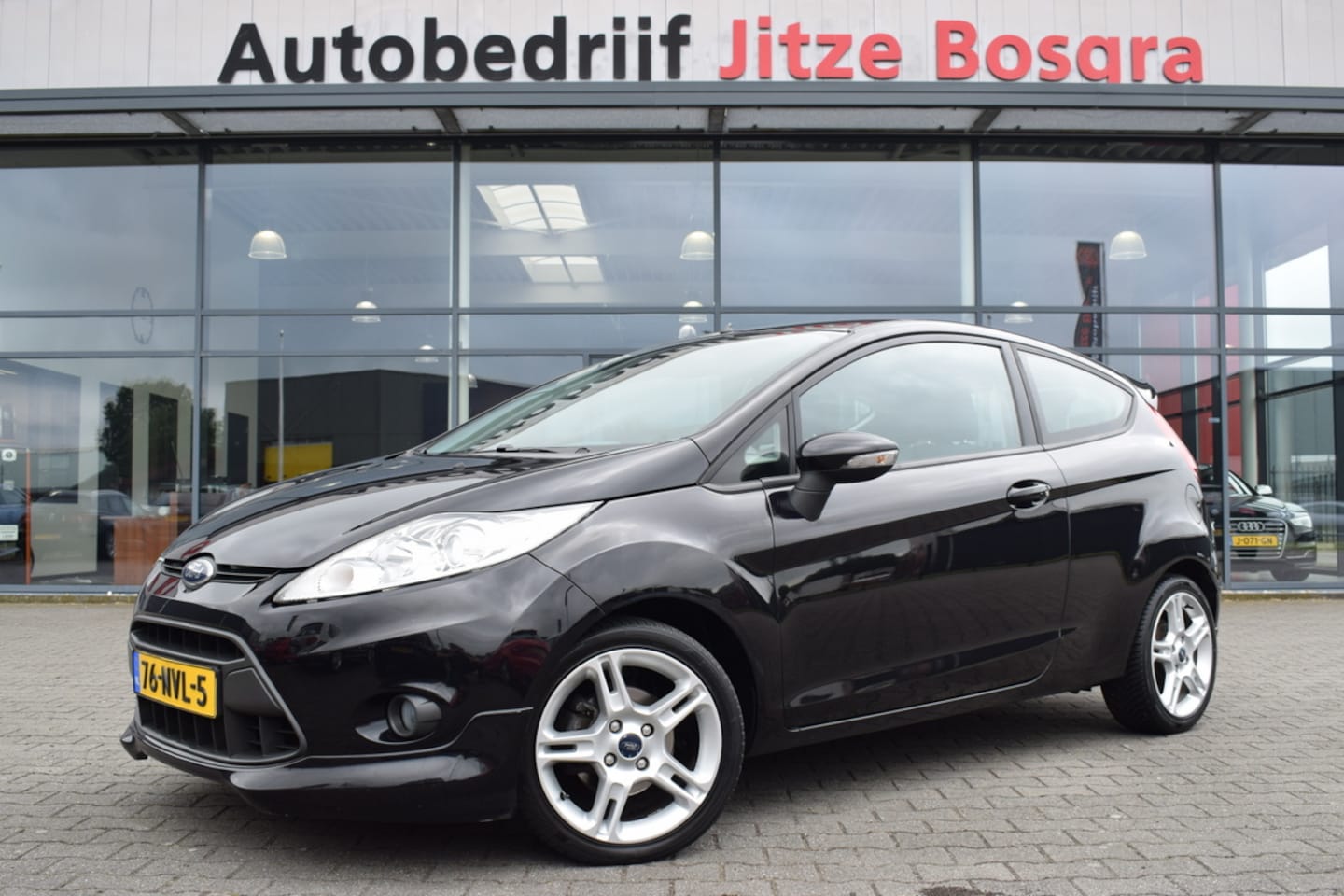 Ford Fiesta - 1.6 Sport X-Pack ECC | Sportstoelen | 16 Inch LMV | Trekhaak | Dealer Onderhouden!! - AutoWereld.nl