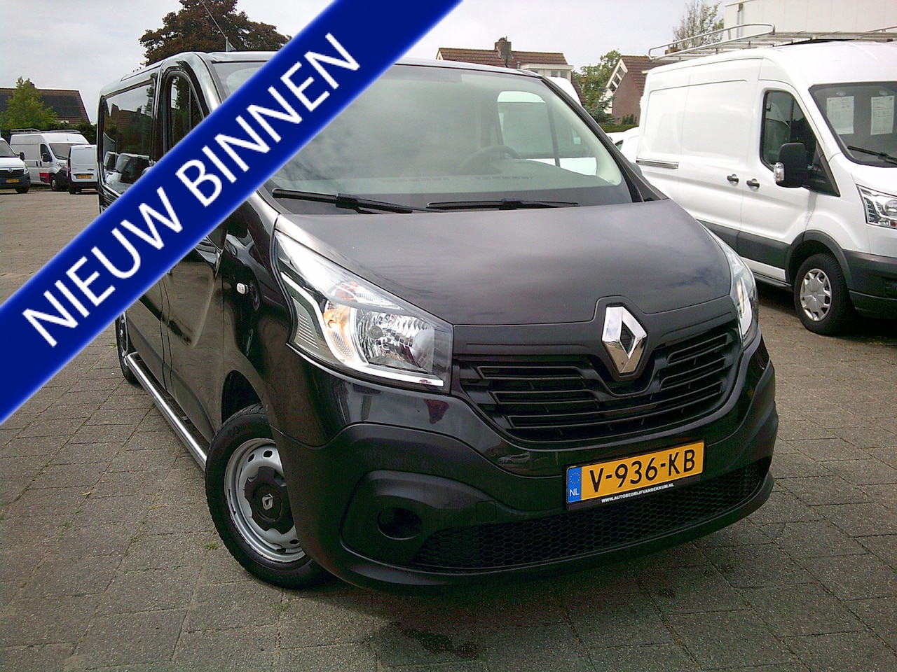 Renault Trafic - 1.6 dCi T27 L1H1 Comfort VOORZIEN VAN AIRCO+CRUISE+TREKHAAK !! - AutoWereld.nl