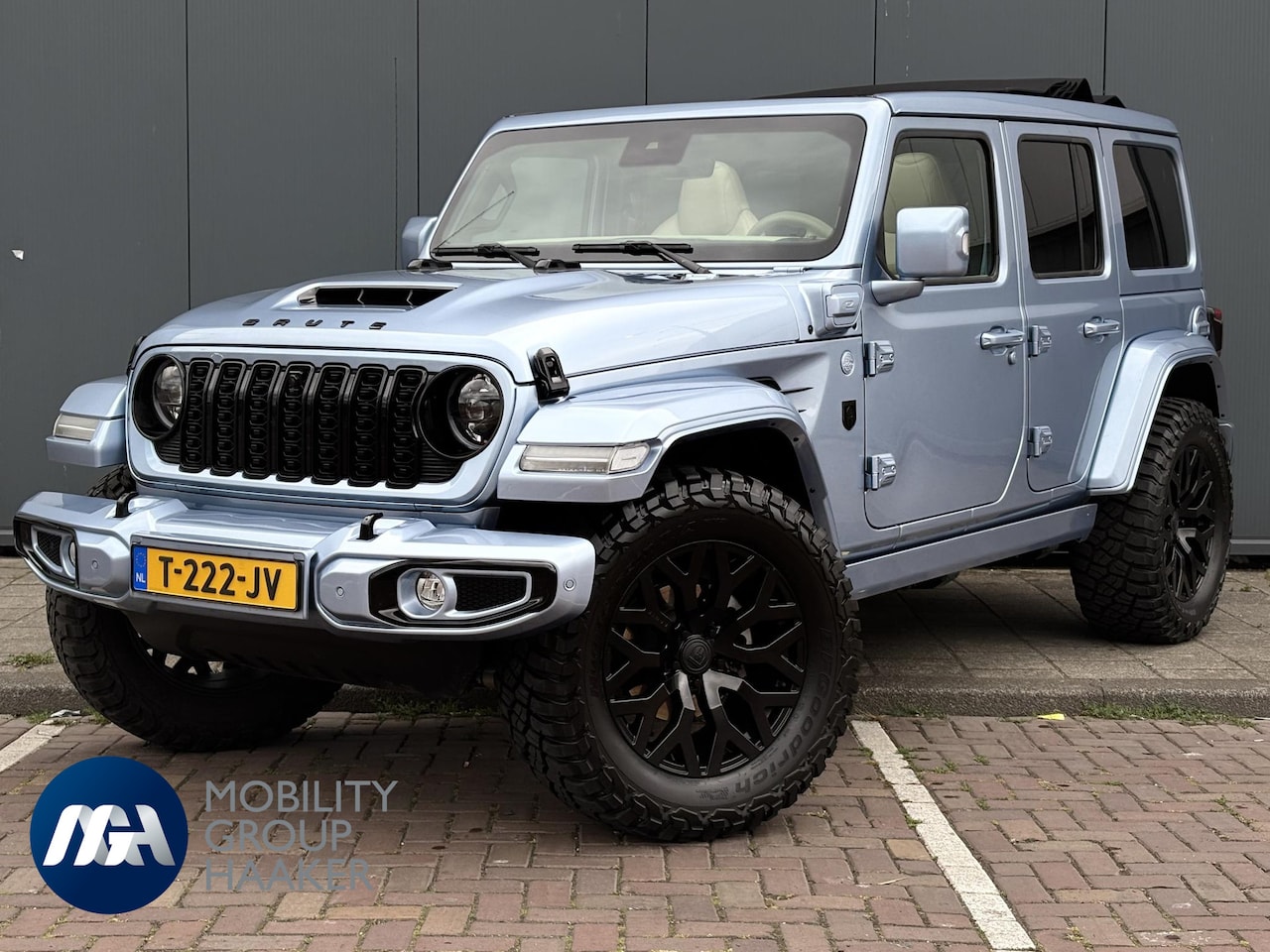 Jeep Wrangler - BRUTE "Casa di Beau" 4xe 380 Rubicon - AutoWereld.nl