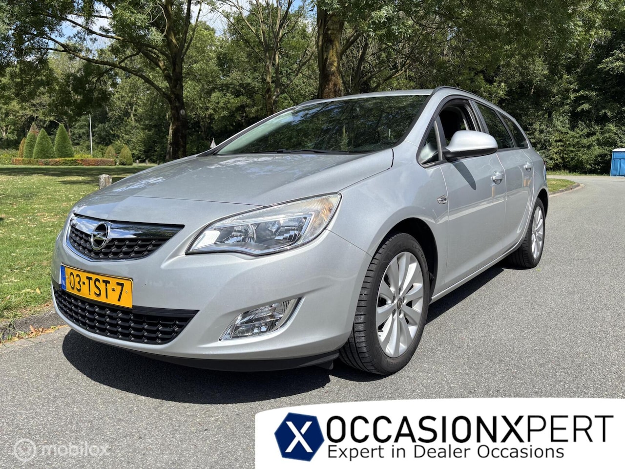 Opel Astra Sports Tourer - 1.4 Turbo Sport 1.4 Turbo Sport - AutoWereld.nl