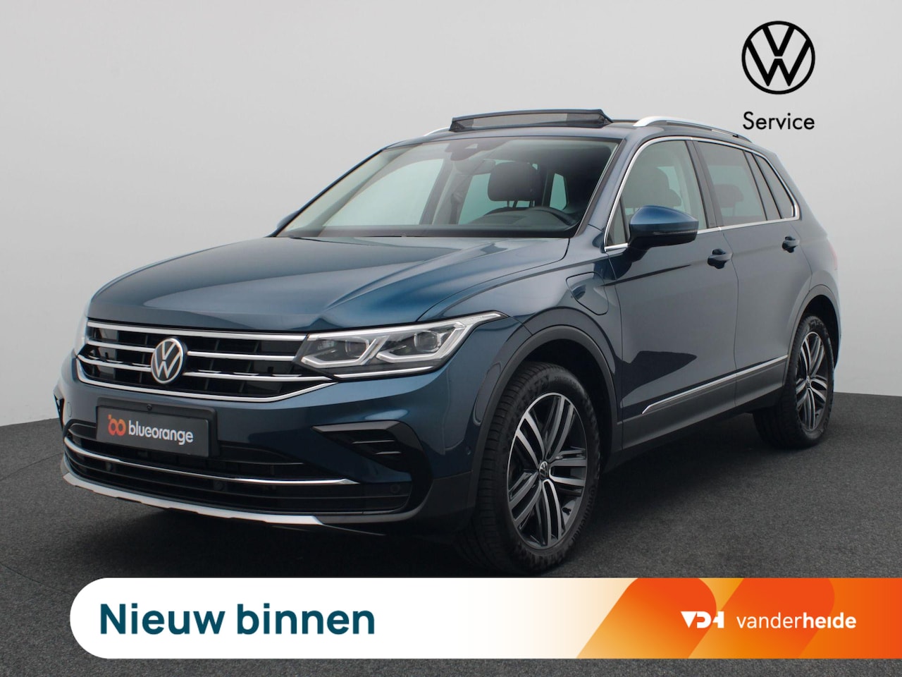 Volkswagen Tiguan - 1.4 TSI eHybrid Elegance 245PK DSG Pano-Schuifdak, Adaptieve Cruise Controle, 360gr. Camer - AutoWereld.nl