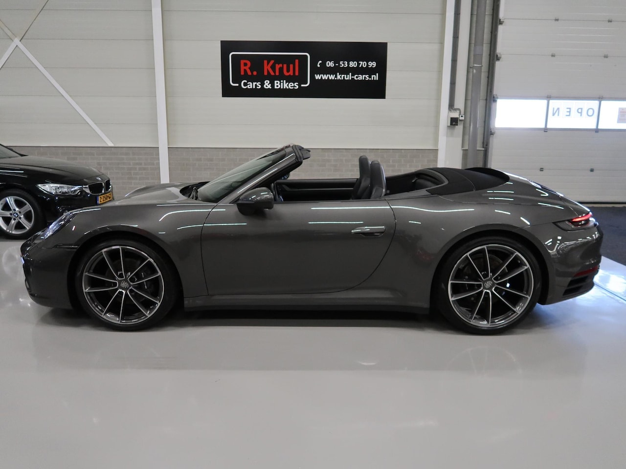 Porsche 911 Cabrio - 3.0 Carrera 992 Bose 360 Camera Sportuitlaat PASM Sport-Chrono 21 inch Approved garantie 1 - AutoWereld.nl