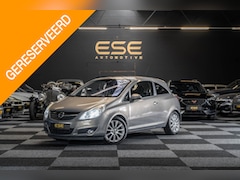 Opel Corsa - 1.2-16V Cosmo | Automaat | Cruise | Climate