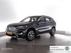 BMW X1 - sDrive20i 192PK VDL Nedcar Edition led|leer|hud|cam|dab|lmv18