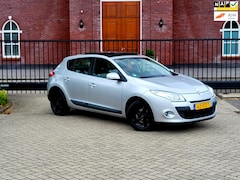 Renault Mégane - 1.6 Expression / Airco / Navi / Pdc / Nap / Open dak