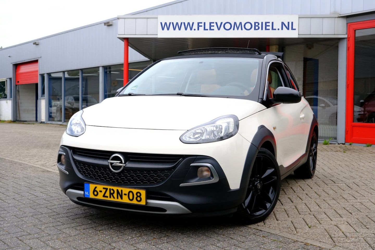 Opel ADAM - 1.0 Turbo Rocks |LMV|Clima|Zonnedak|LMV - AutoWereld.nl