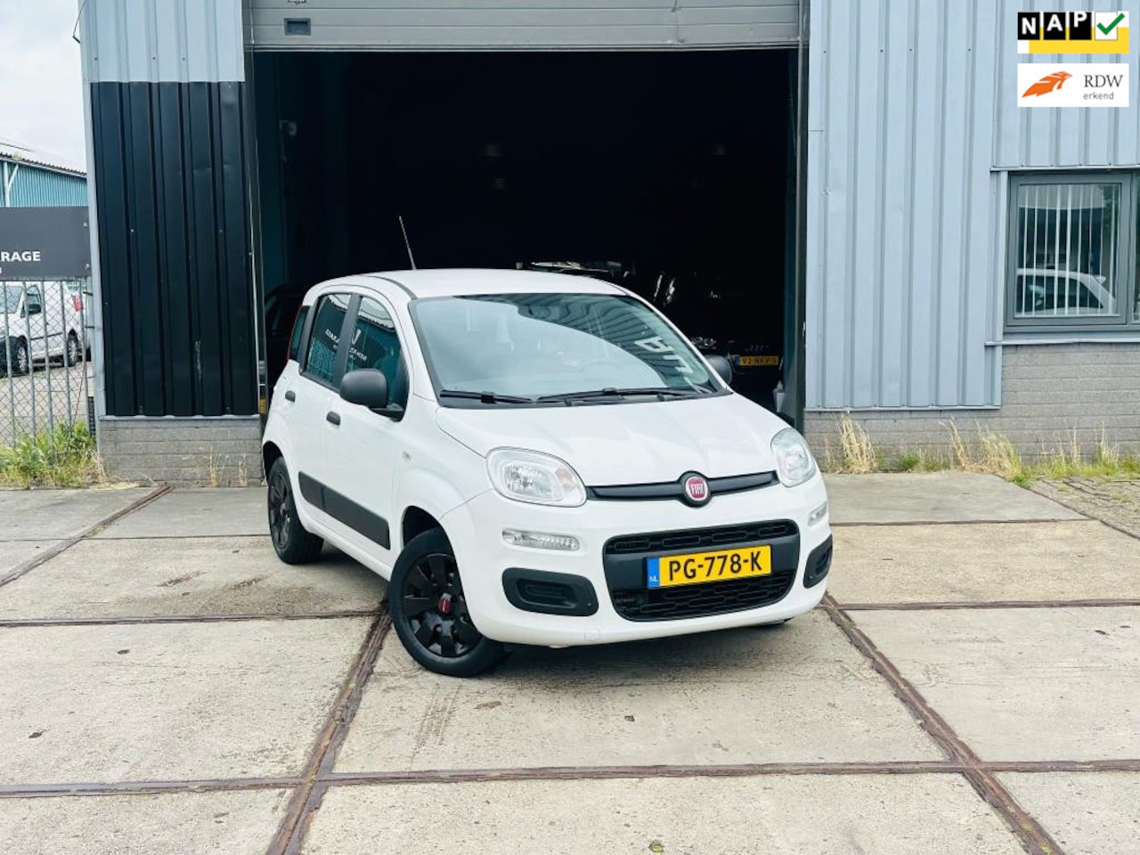 Fiat Panda - 0.9 TwinAir Popstar 0.9 TwinAir Popstar (AUT+CarPlay+NAVI+CAM+NAP) - AutoWereld.nl