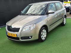 Skoda Fabia - 1.6-16V OMA VAN 1940 1e eig NAP