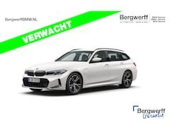 BMW 3-serie Touring - 330e M-Sport - ACC - Trekhaak - Hifi - Stuurwiel verwarmd - Camera