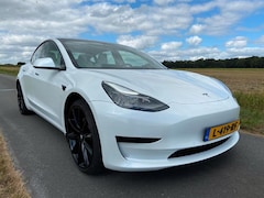 Tesla Model 3 - Standard RWD Plus