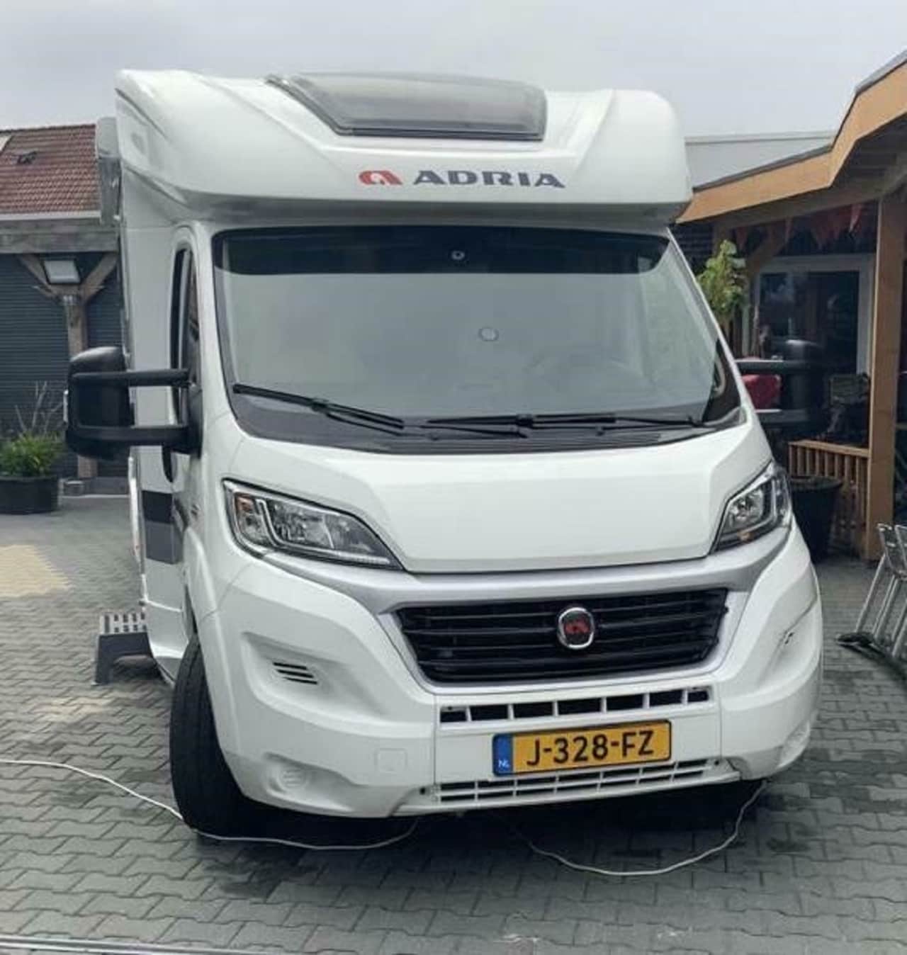 Fiat Panda - 0.9 TwinAir Easy 2016 Adria Matrix - AutoWereld.nl
