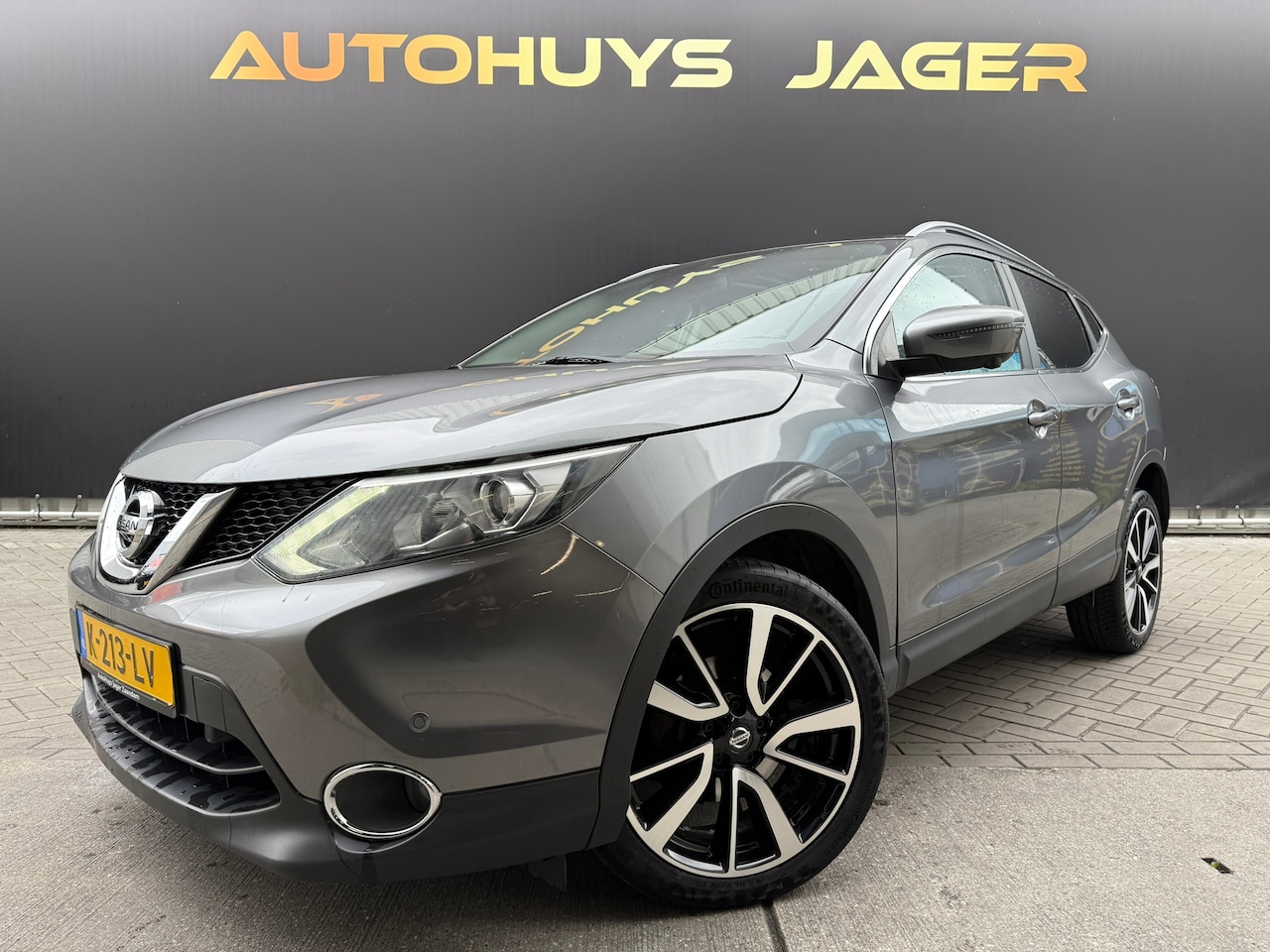 Nissan Qashqai - 1.2 Premier Edition|Panoramadak - AutoWereld.nl