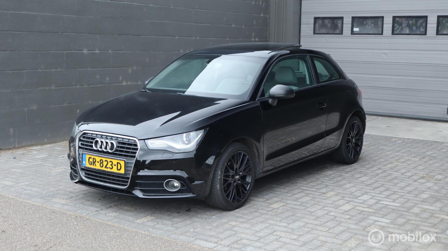 Audi A1 - 1.2 TFSI S-Edition | Panorama | Xenon | PDC | Stoelverwarming | - AutoWereld.nl