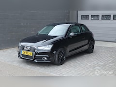 Audi A1 - 1.2 TFSI S-Edition | Panorama | Xenon | PDC | Stoelverwarming |