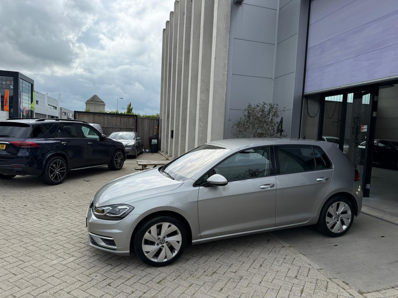 Volkswagen Golf - 1.4 TSI Comfortline LED! CARPLAY! 1E EIG! INRUIL MOGELIJK! - AutoWereld.nl