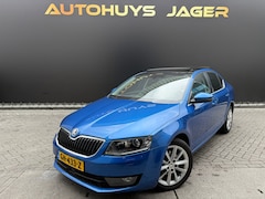 Skoda Octavia - 1.4 TSI Greentech Elegance Businessline|Schuifdak|
