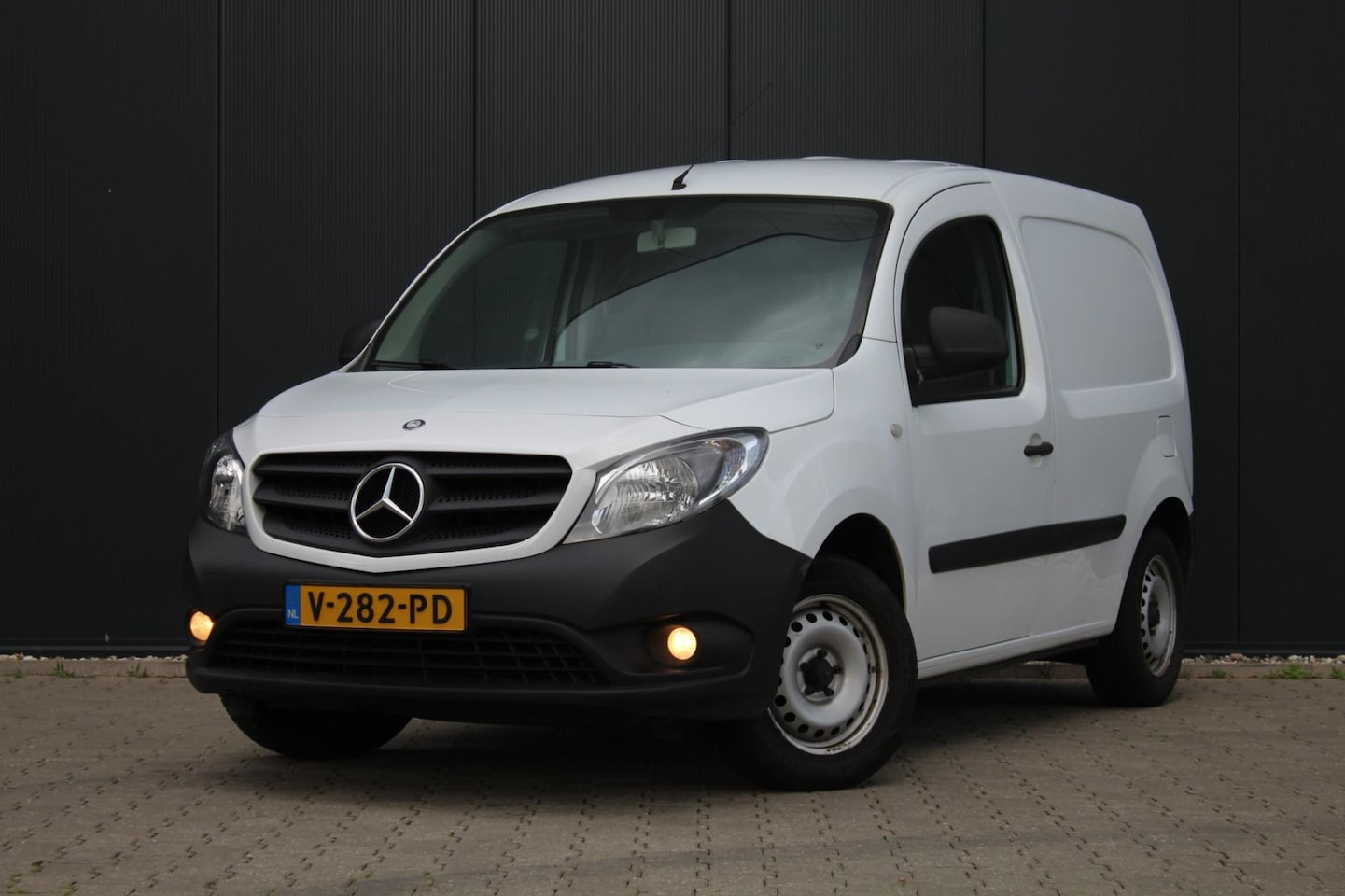 Mercedes-Benz Citan - 108 CDI BlueEFFICIENCY | BTW | Airco | NAP | Bluetooth | APK | - AutoWereld.nl