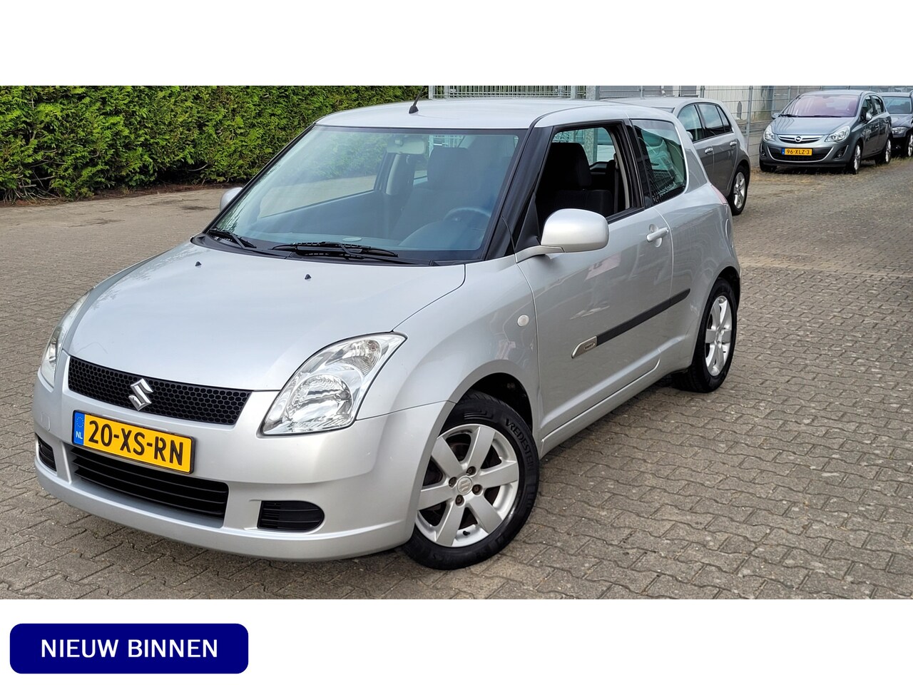 Suzuki Swift - 1.3 GLS Sportvelgen - AutoWereld.nl