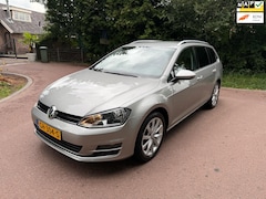 Volkswagen Golf - 1.6 TDI Business Edition / Navi / Camera / Automaat / Leder /